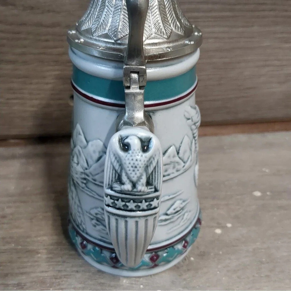 Avon 1990 Endangered Species The Bald Eagle Mini Stein #24081